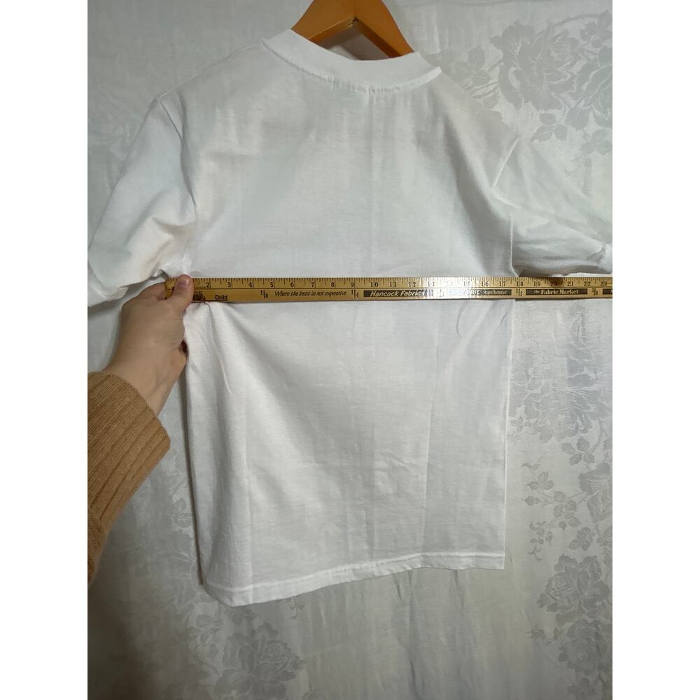 Vintage T Shirt Embroidered Lighthouse Dolphins Small White Crew USA - Picture 6 of 7